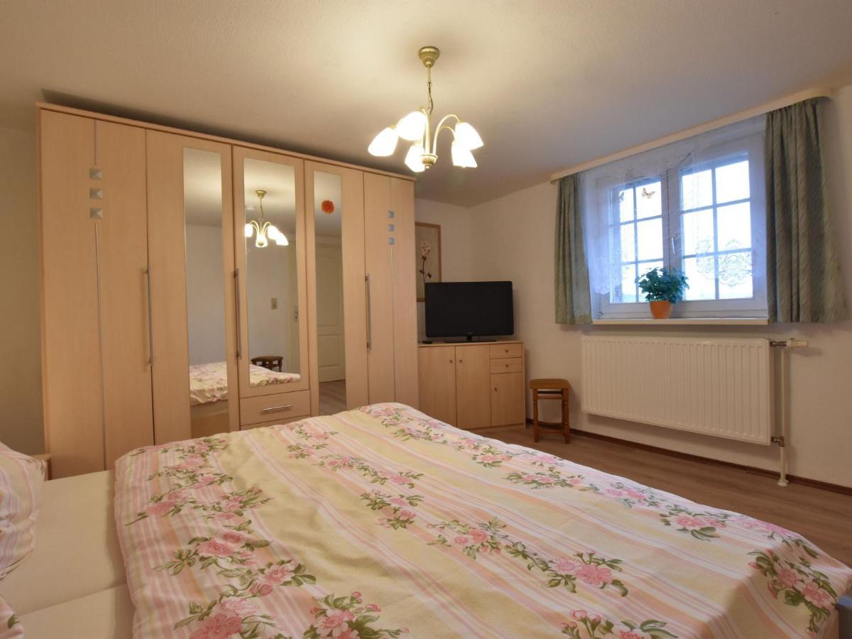 Classy Apartment In Boltenhagen With Terrace Экстерьер фото